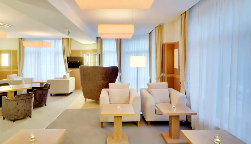 هتل گلدن تولیپ رزا خوتور